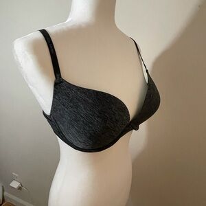 Daisy Fuentes sz 38C bra black heather padded
